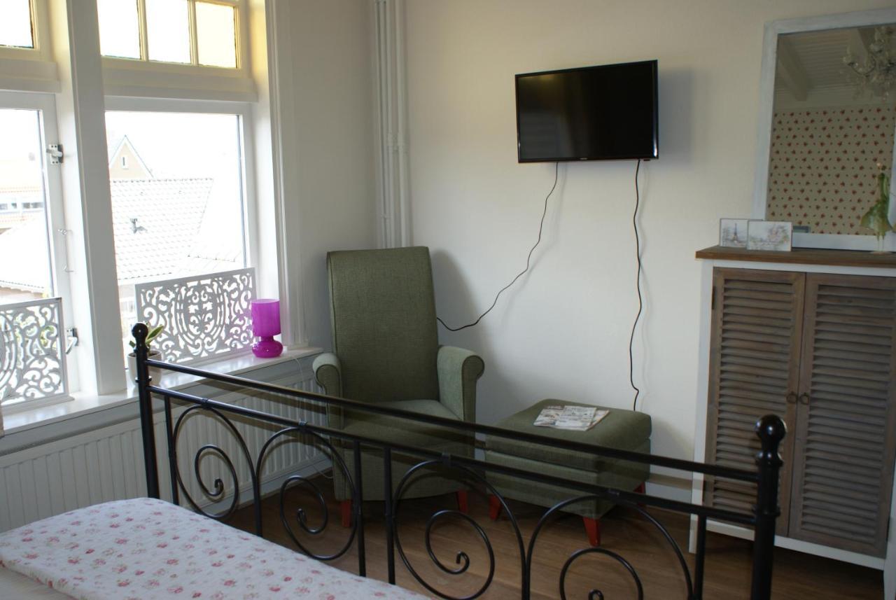 Wolphaartsdijk Gasterij D'Ouwe Pastorie Bed & Breakfast エクステリア 写真